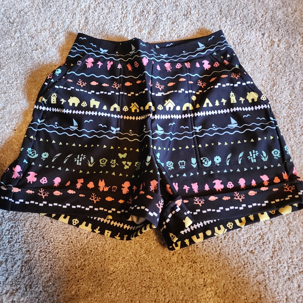 Blackmilk Patterned Women's Shorts